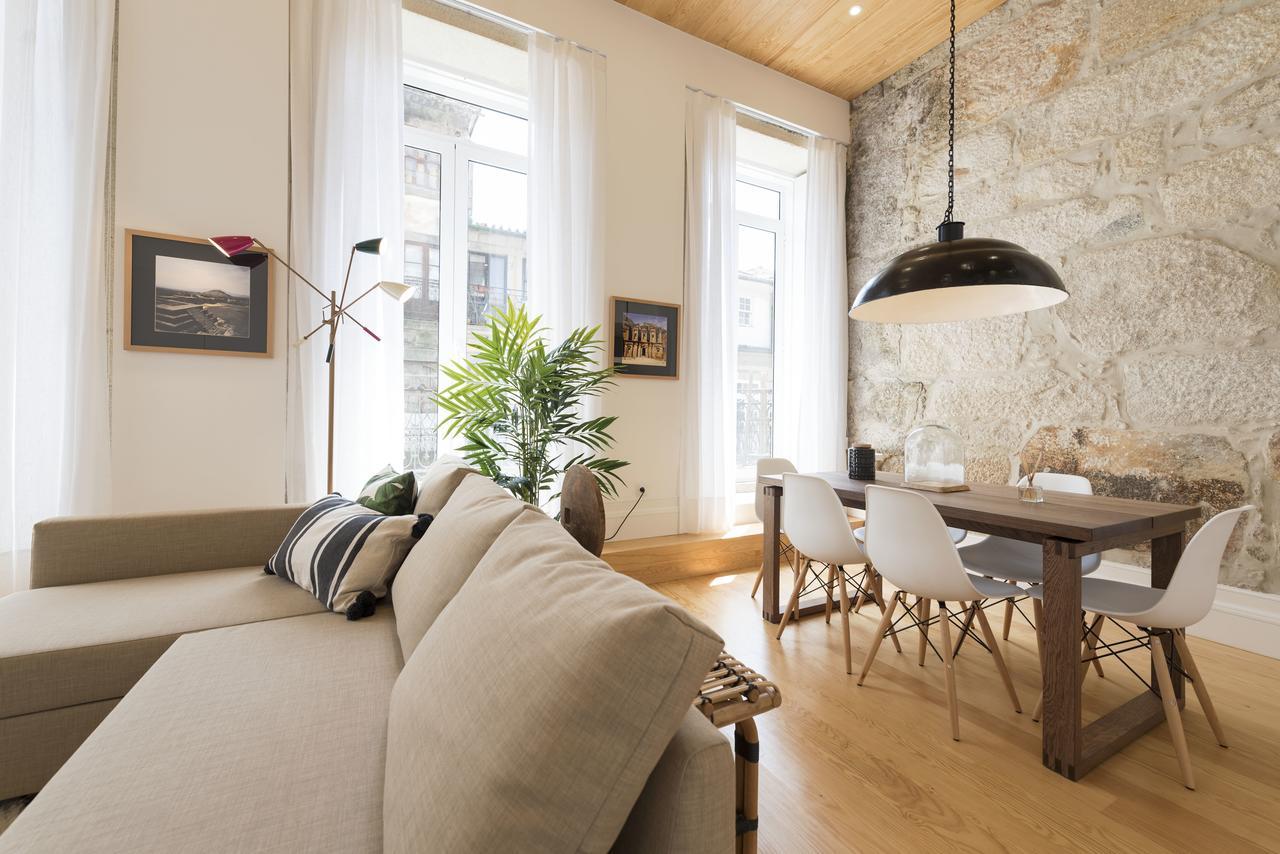 Bmyguest - Downtown Mezzanine Apartment Porto Buitenkant foto